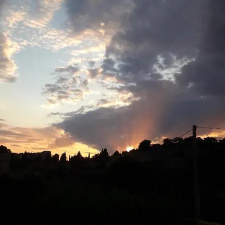 Alojamento de Acomodação e Pequeno-almoço Poggio La Grognola 3*