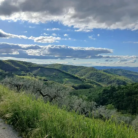 Poggio La Grognola B&B 칸나라