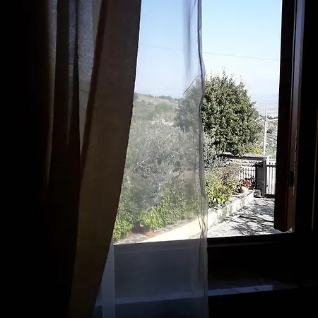 Poggio La Grognola Bed & Breakfast