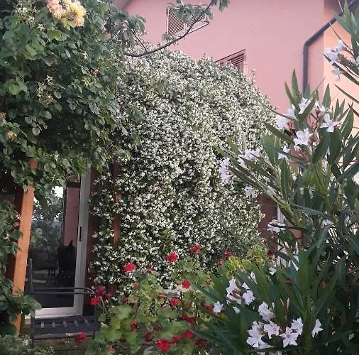 Poggio La Grognola 3*