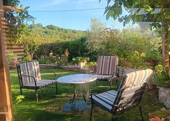 Poggio La Grognola Nocleg ze śniadaniem 3*