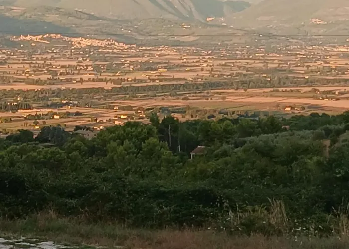 Poggio La Grognola Nocleg ze śniadaniem Cannara