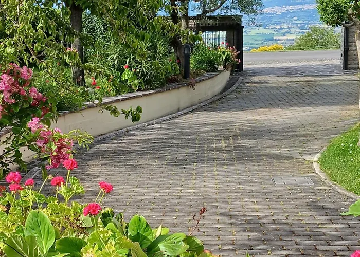 Poggio La Grognola Nocleg ze śniadaniem 3*